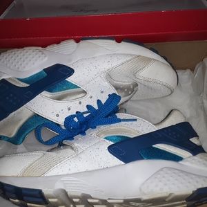 Kids Nike Huaraches